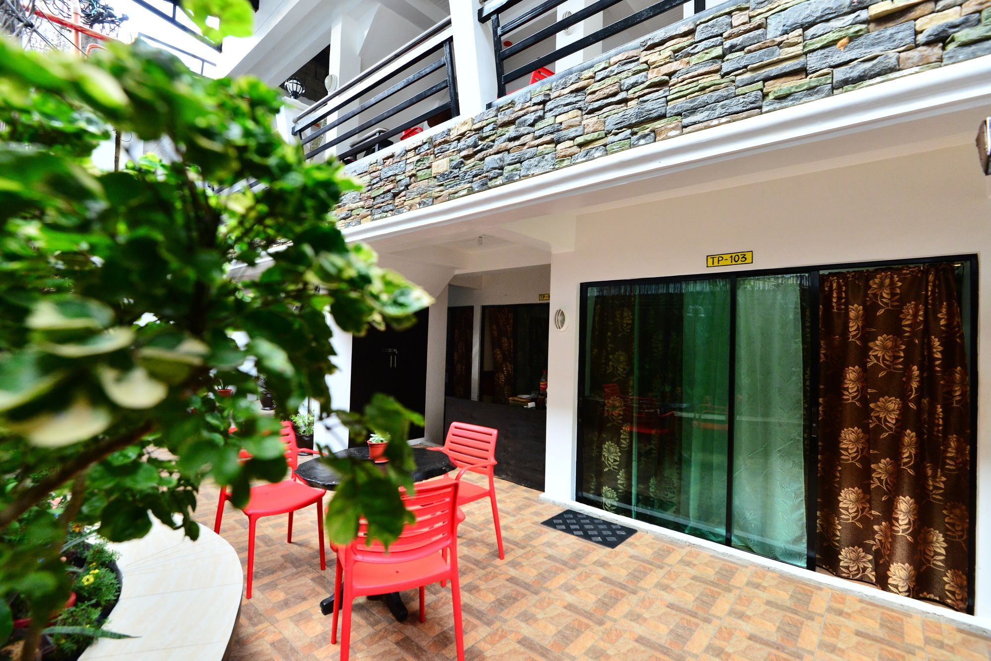 Balabag  Travellers Pad Boracay旅舍 外观 照片